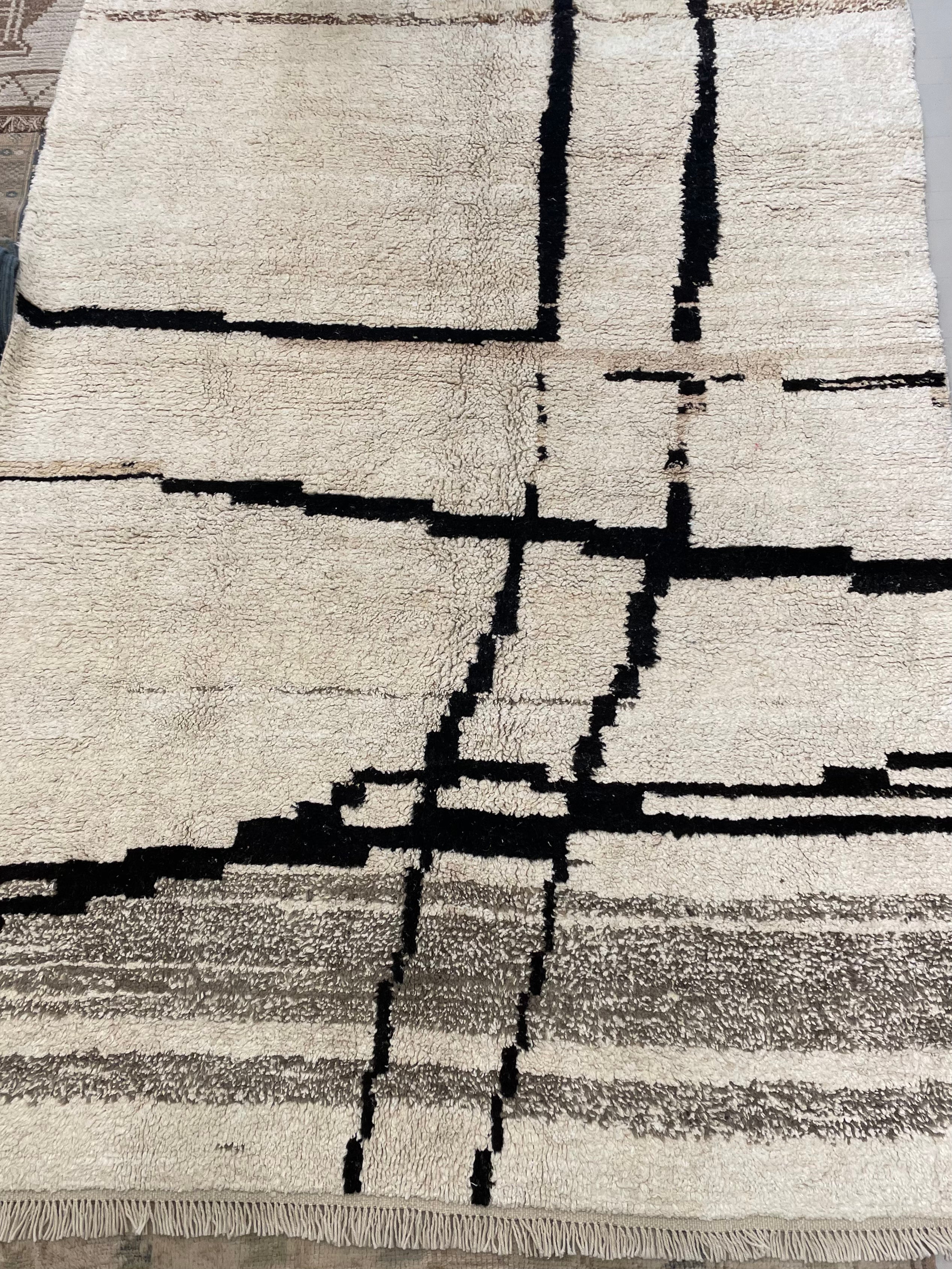 Cream / Black Handmade Turkish Rug