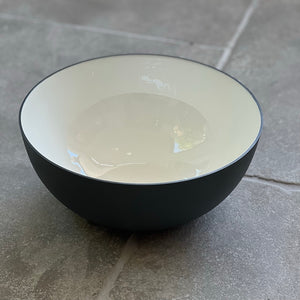 White & Enamel Bowl - Medium
